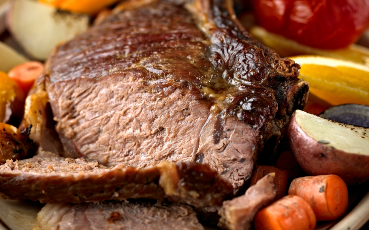 Aprenda a Fazer Acém na Pressão com Carne Macia que Derrete na Boca e Surpreenda Sua Família!