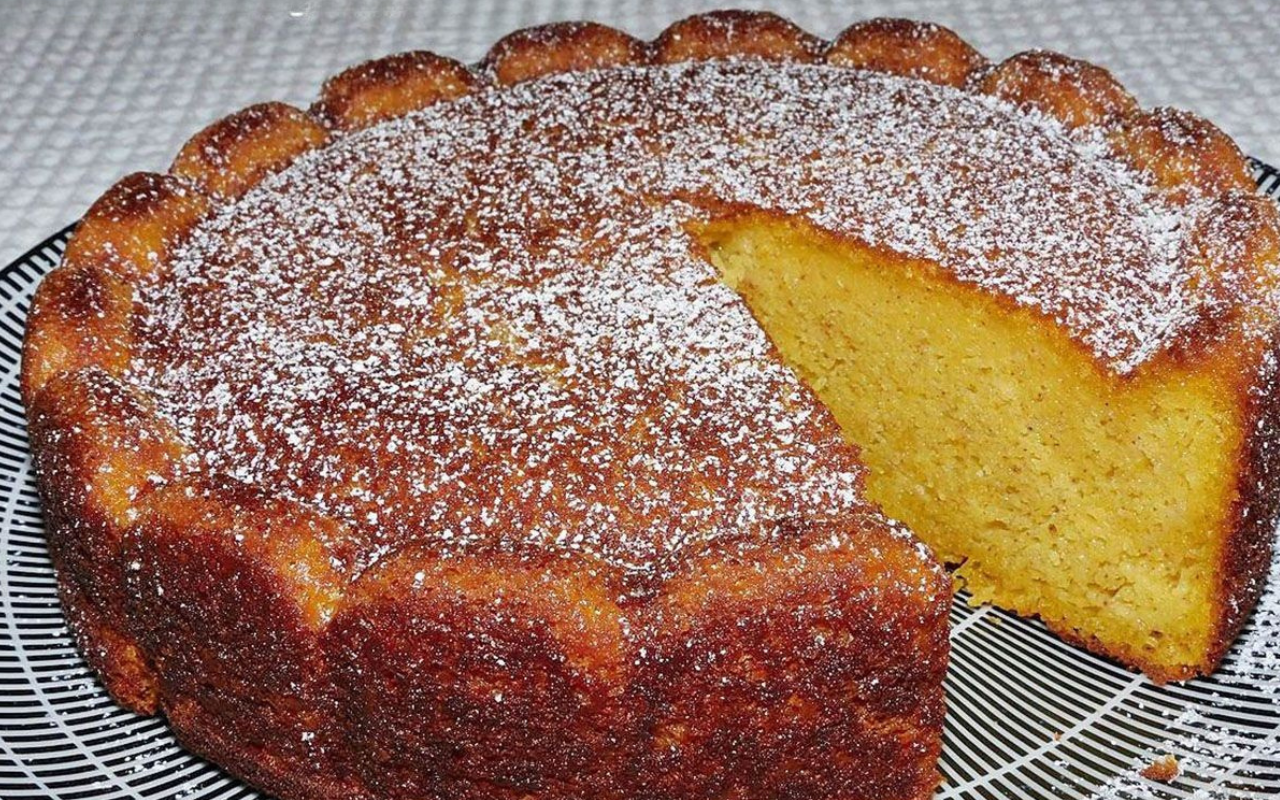 Bolo de Requeijão úmido e Delicioso – Surpreenda-se com o Sabor!
