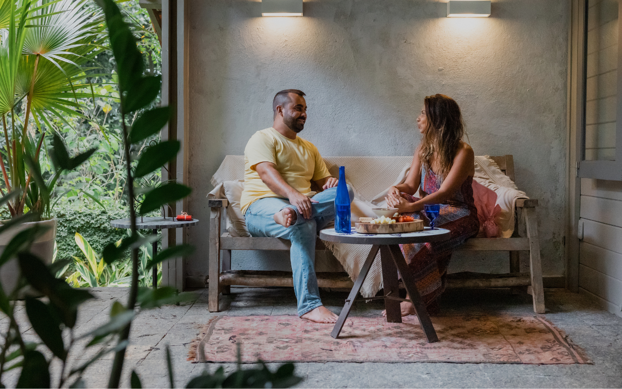 8 Dicas Infalíveis para Criar uma Primeira Impressão Inesquecível com Ela e Conquistar Seu Coração
