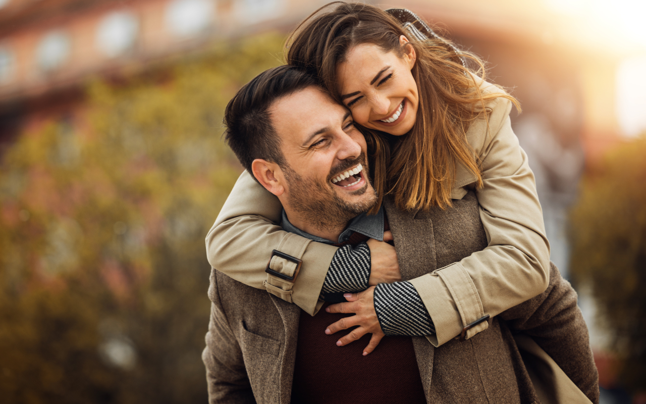 Aprenda 6 Maneiras de Fazer uma Mulher Sorrir sem Gastar Nada