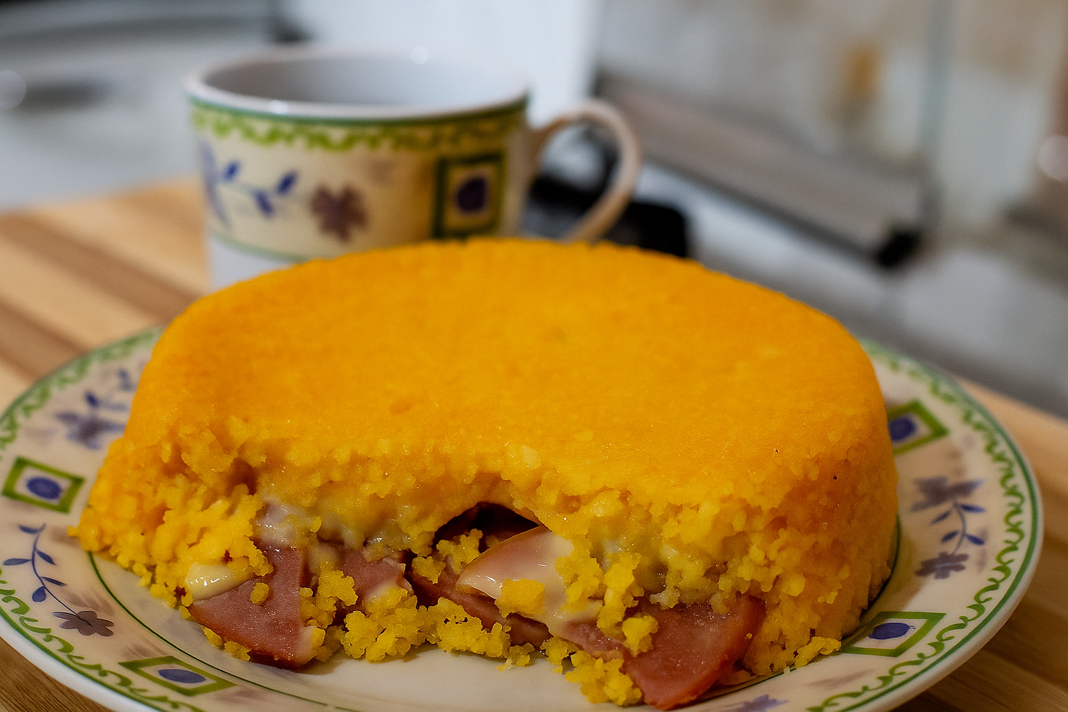 Cuscuz de Linguiça e Queijo Fácil e Rápido que Vai Conquistar Sua Família!