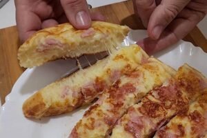 Esse Pão de Tapioca de Frigideira é Tão Leve e Gostoso Que Substituiu o Pão Francês Aqui em Casa – Agora Todo Dia é Café da Manhã Fit!
