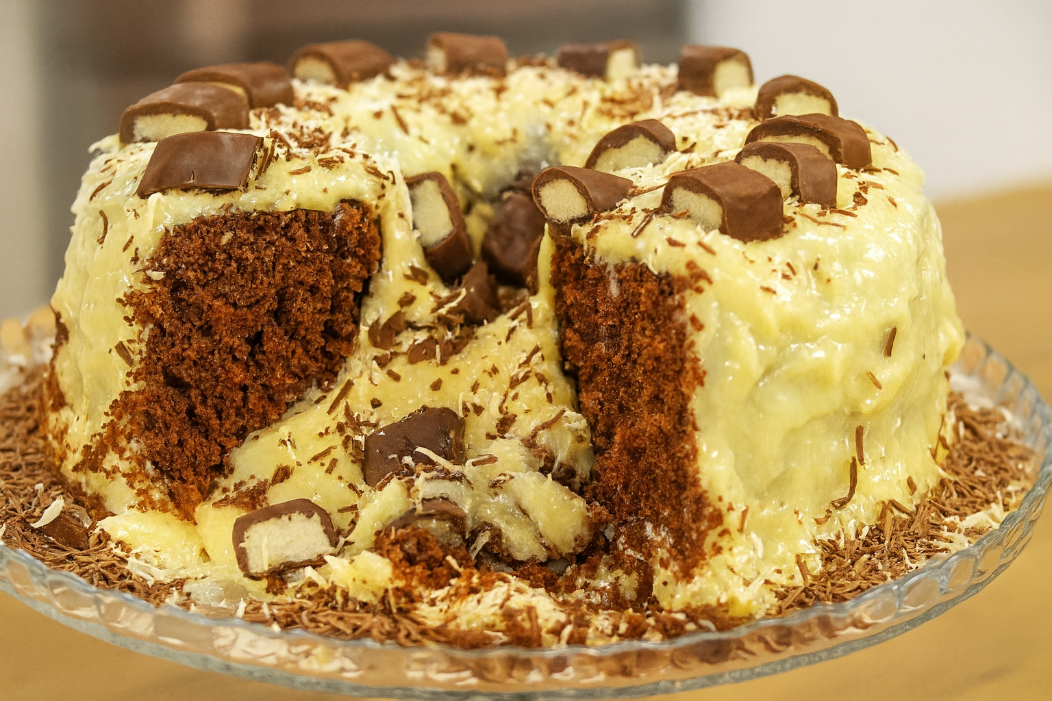 Esse Bolo Prestígio com leite condensado é Tão Viciante Que some em Minutos na Ceia de Natal,todo mundo pede bis!