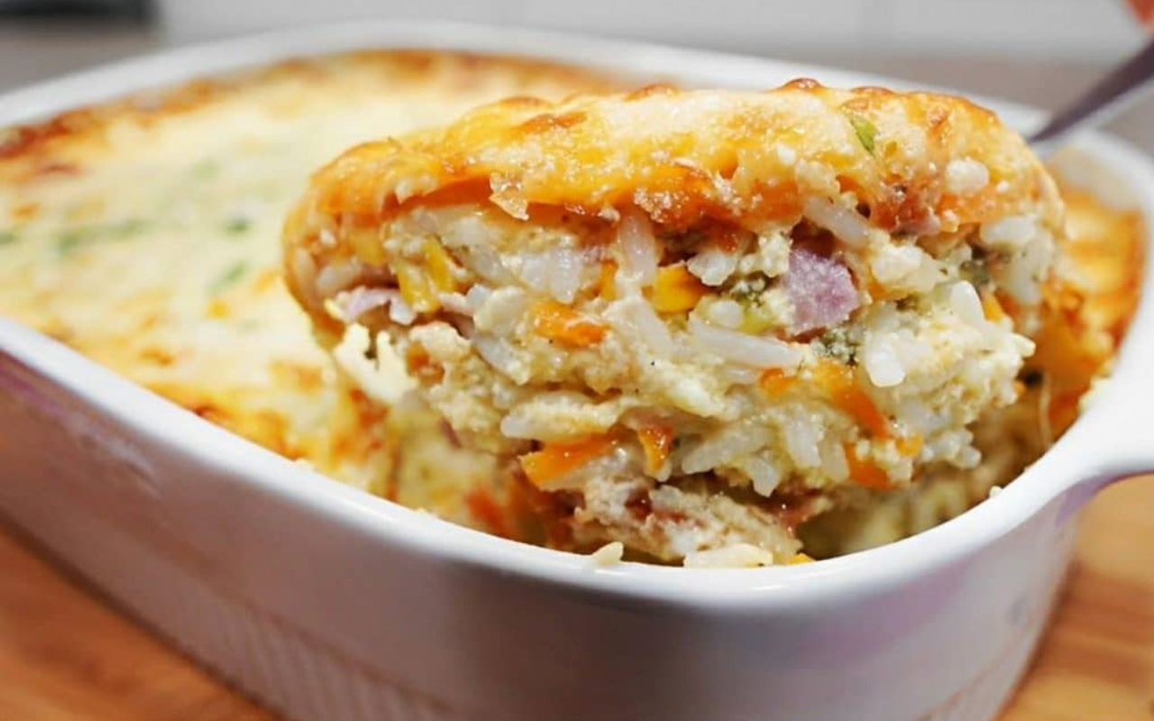 fiz Esse Prato Completo de Natal Ficou Tão Cremoso e Recheado Que Todo Mundo Pediu Bis – Faça Tudo em Uma Só Assadeira!