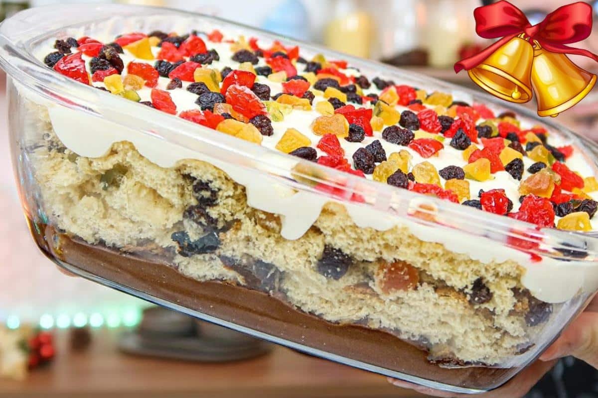 Esse Pavê Natalino com Panetone Fica Tão Irresistível Que Todo Mundo Pede a Receita – Faça e Surpreenda na Ceia!