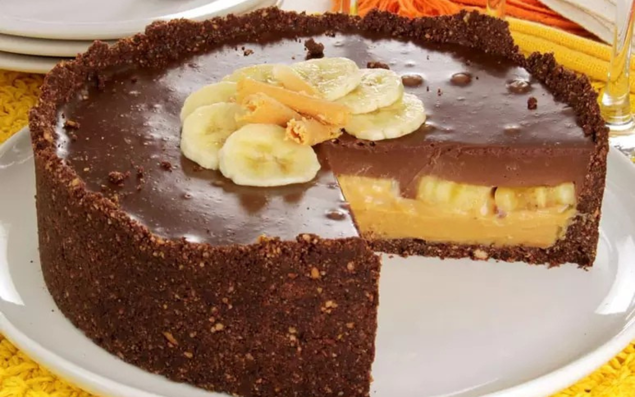 Torta de Banana com Doce de Leite e Chocolate da Vovó Lúcia-receita de família
