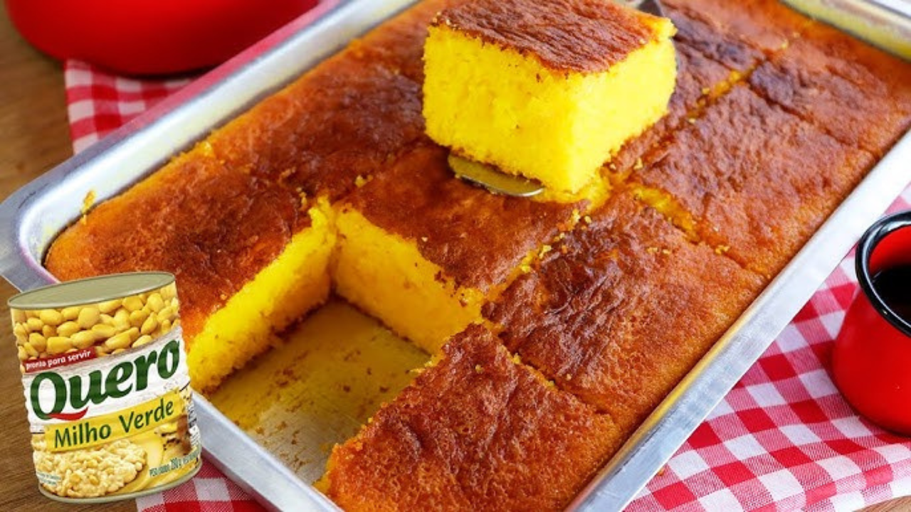 Bolo de Milho de lata Macio que Some Rapidinho da Mesa
