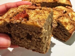 Bolo de Banana Low Carb saudável e fácil de fazer!