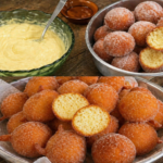 Bolinho de Chuva da Vovó: Crocante por Fora, Macio por Dentro!