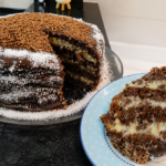 Bolo das Amigas Sem Açúcar: Tão Cremoso e Fofinho que Todas Pedem a Receita na Hora!